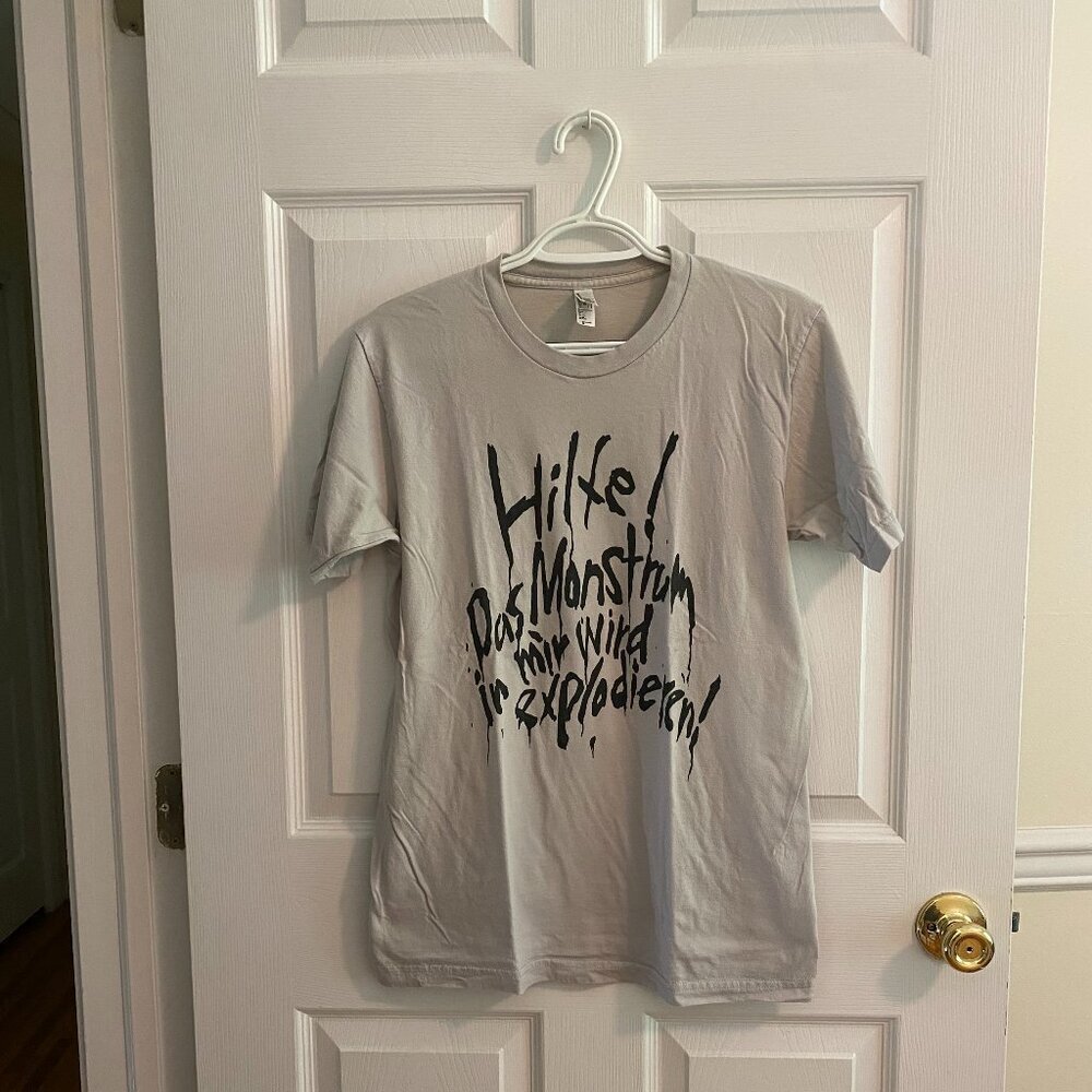 AMERICAN APPAREL Monster Anime Gray T Shirt with Text Short Sleeves Size M